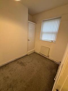 1 bedroom ground floor flat to rent, Oakfield Road, Walton L4