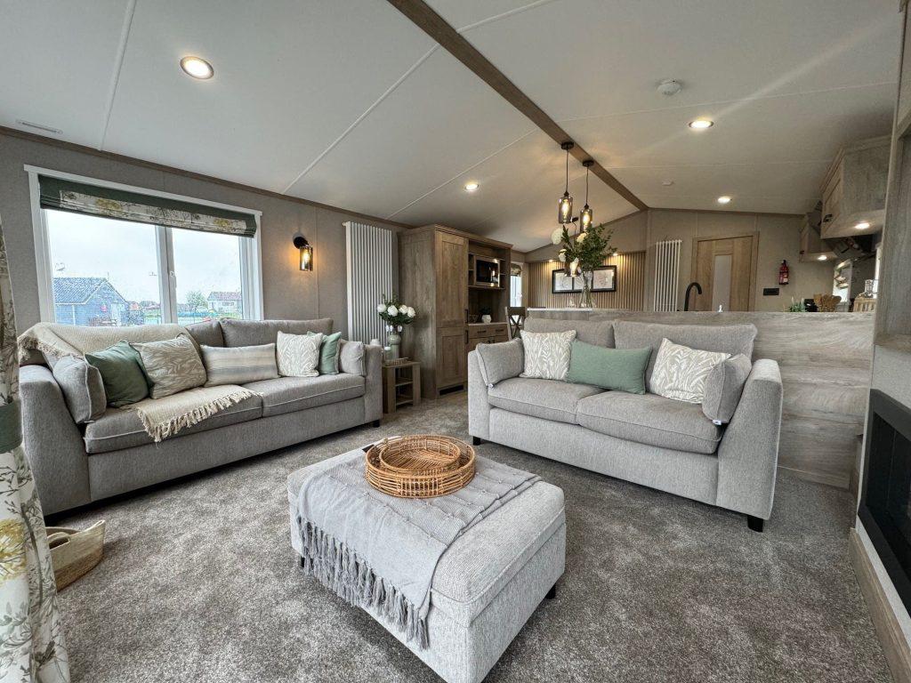 Seaview Holiday Park 2 bed lodge for sale £169,995