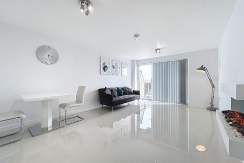 2 bedroom apartment for sale, 1104 Roma, Victoria Wharf, Cardiff Bay