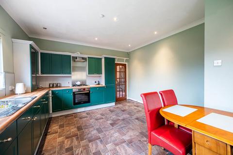 3 Central Grove, Cambuslang, Glasgow, G72 8BX