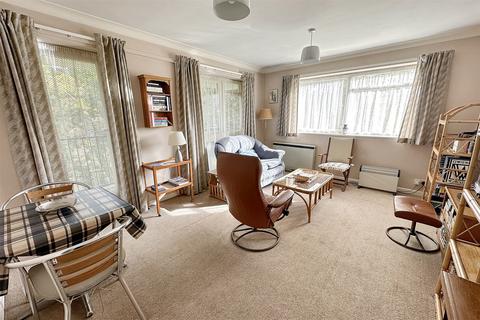 2 bedroom flat for sale, Dean Park