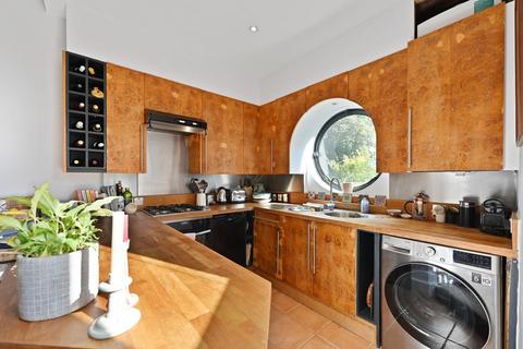 1 bedroom flat for sale, Bolingbroke Road London W14