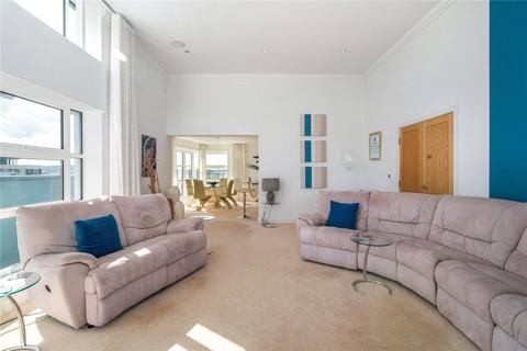 2 bedroom apartment for sale, Shore Road, Sandbanks, Poole, Dorset, BH13