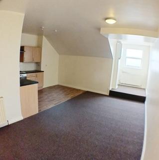 2 bedroom flat to rent, Dock Road, Tilbury RM18