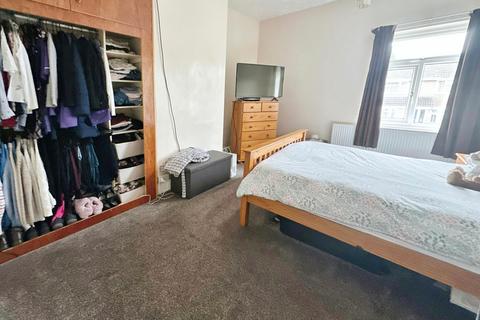 22 Alexandra Road, Burton-on-trent, DE15 0JD