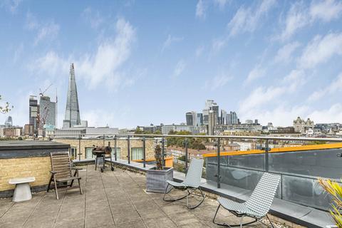 3 bedroom penthouse for sale, Maltby Street, London, SE1