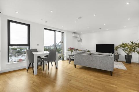 3 bedroom penthouse for sale, Maltby Street, London, SE1