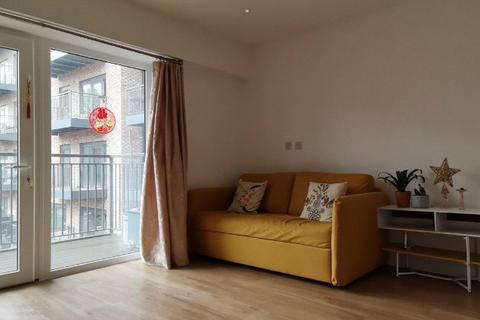 1 bedroom apartment to rent, Fairbank House, 13 Beaufort Square, London, NW9