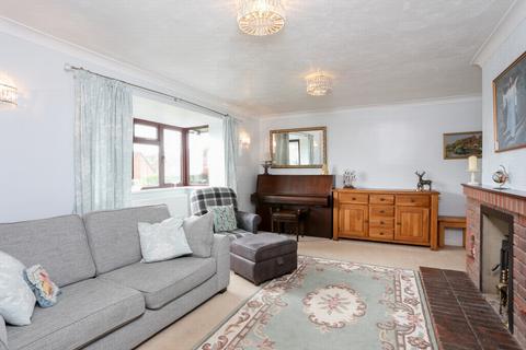 3 bedroom bungalow for sale, Turnpike Hill, Hythe, CT21