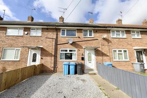 2 bedroom terraced house to rent, Stonebridge Avenue, Hull