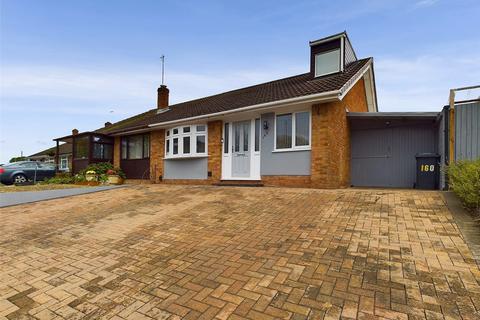 2 bedroom bungalow for sale, Bodiam Avenue, Tuffley, Gloucester, Gloucestershire, GL4