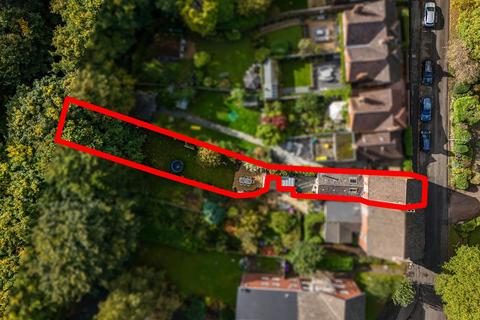 16 Clifton Road, Wolverhampton, WV6 9AP