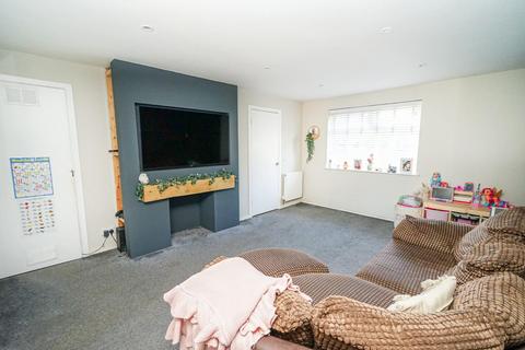 3 bedroom end of terrace house for sale, Bideford Green, Leighton Buzzard