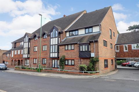 1 bedroom retirement property for sale, Jasmine Court, Horsham