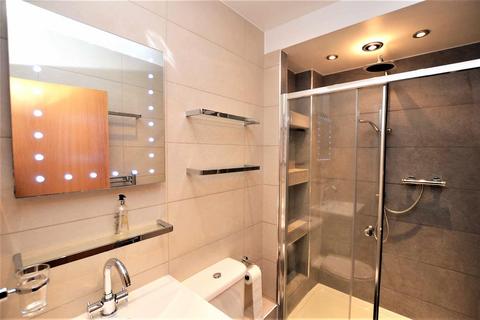 Flat 40, Regents Riverside Brigham Road, Reading, RG1 8QS