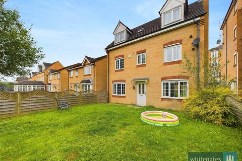 5 bedroom detached house for sale, Abbeydale Drive, Bradford, West Yorkshire, BD8