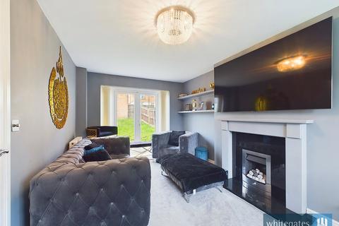 5 Abbeydale Drive, Bradford, BD8 0BS
