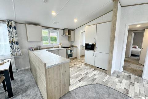 2 bedroom lodge for sale, Docker Holiday Park