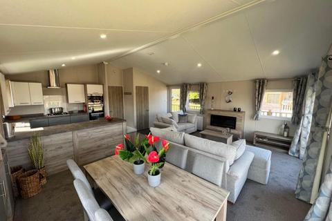 3 bedroom lodge for sale, Docker Holiday Park