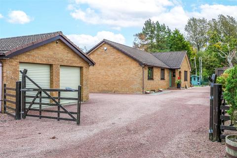 4 bedroom detached bungalow for sale, Lanark Road, Braidwood, Carluke