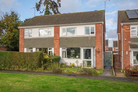 11 Hardy Close, Rugby, CV22 7JA