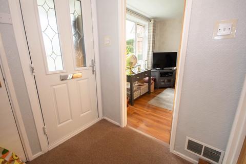 11 Hardy Close, Rugby, CV22 7JA