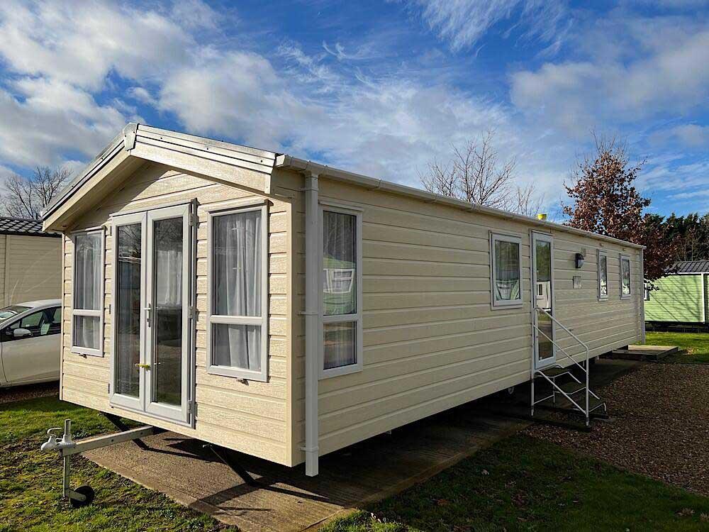 Silverhill Holiday Park 3 bed static caravan for sale £55,000