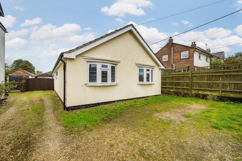 3 bedroom detached bungalow for sale, Woodcote,  Reading,  RG8