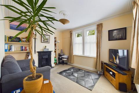 8 Goodwin Court, Gloucester, GL1 5AF