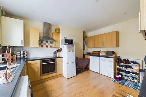 8 Goodwin Court, Gloucester, GL1 5AF