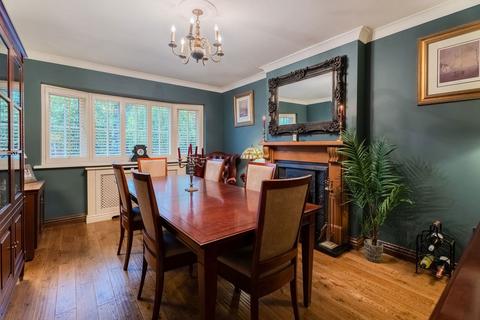 4 bedroom detached house for sale, Heath Farm Road, Stourbridge DY8