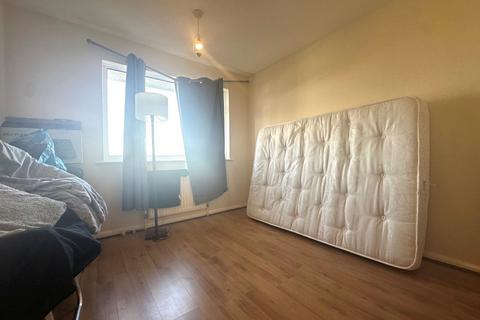 undefined, Butts Road, Southampton SO19