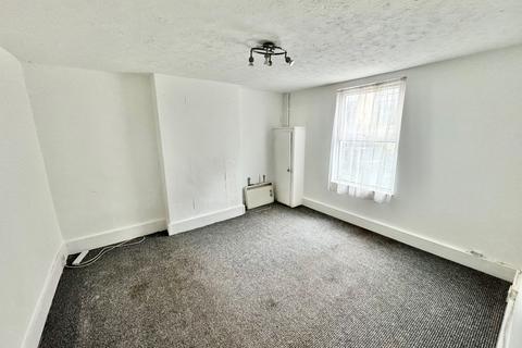 1 bedroom flat for sale, Elphick Road, Newhaven