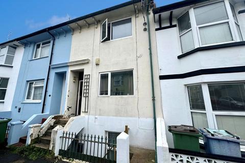 1 bedroom flat for sale, Elphick Road, Newhaven