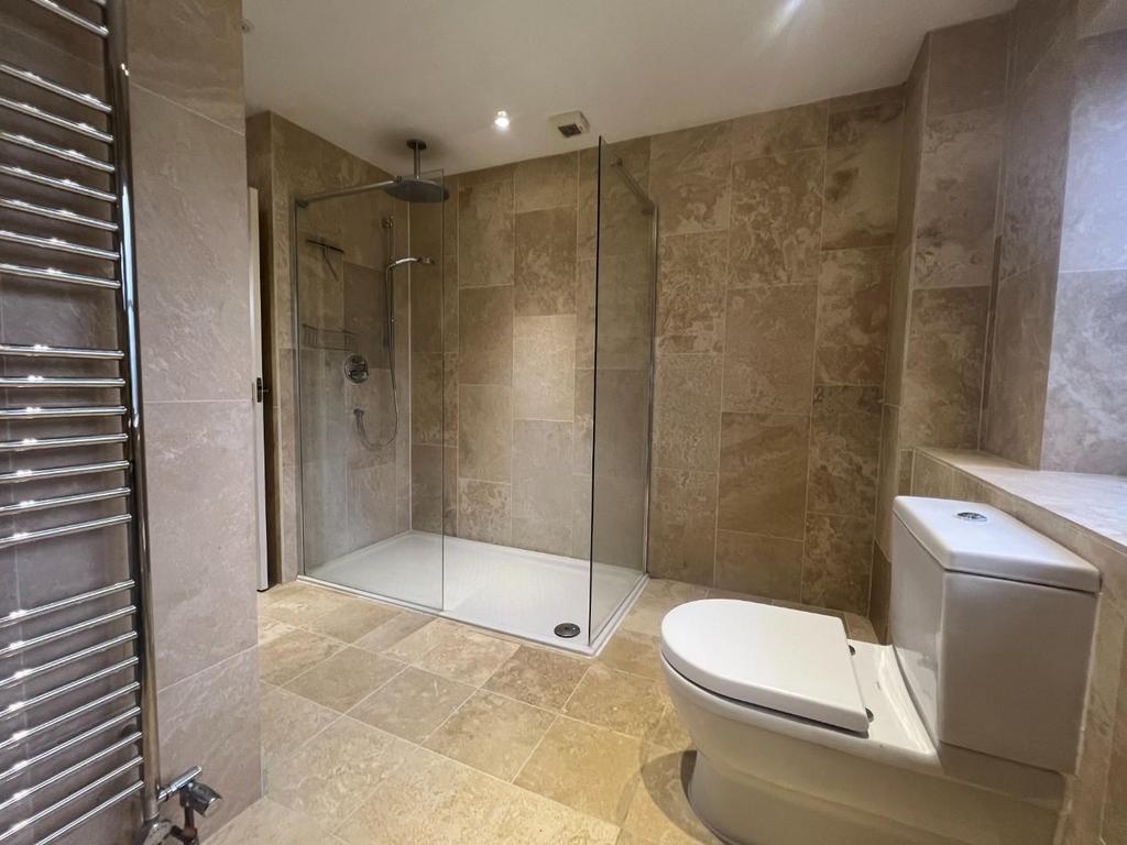 En Suite Shower Room