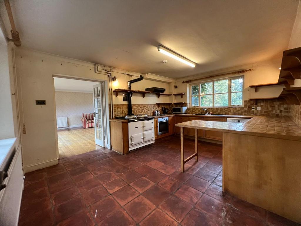 Kitchen/Breakfast Room