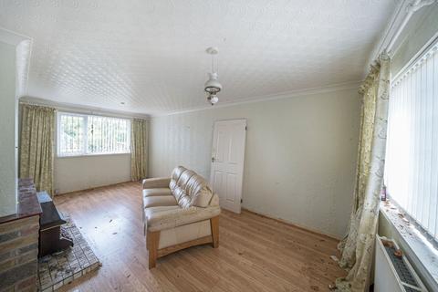 2 bedroom semi-detached house for sale, Acres Hall Crescent, Pudsey, West Yorkshire, LS28