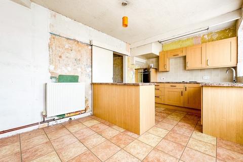 3 bedroom terraced house for sale, Durban Road, Patchway, Bristol, Gloucestershire, BS34