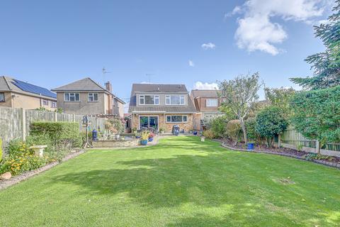 33a Bilton Road, Benfleet, SS7 2HQ