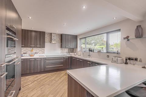 33a Bilton Road, Benfleet, SS7 2HQ