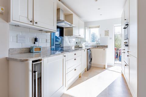 29 Fairlyn Drive, Bristol, BS15 4PX