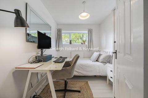 51 Broadheath Drive, Chislehurst, BR7 6EU