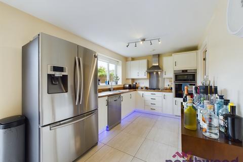 3 bedroom detached house for sale, Heron Way, Sandbach, CW11