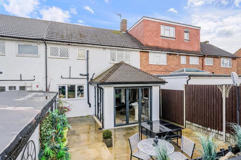 21 Bidhams Crescent, Tadworth, KT20 5HE