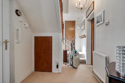 16 Chestnut Drive, Westhoughton, Bolton, BL5 2NY