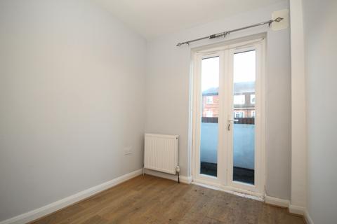 2 bedroom flat to rent, Empire Court, North End Road, Wembley, Middlesex HA9