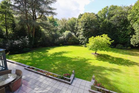 8 bedroom detached house to rent, Church Road, St. Johns, Woking, Surrey, GU21