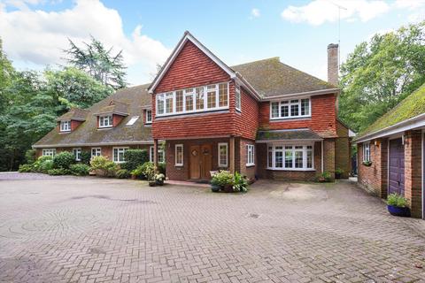 8 bedroom detached house to rent, Church Road, St. Johns, Woking, Surrey, GU21