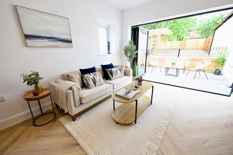 2 bedroom block of apartments for sale, Court Farm Road, London, SE9