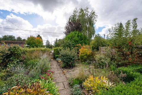 2 bedroom bungalow for sale, Amotherby, Malton